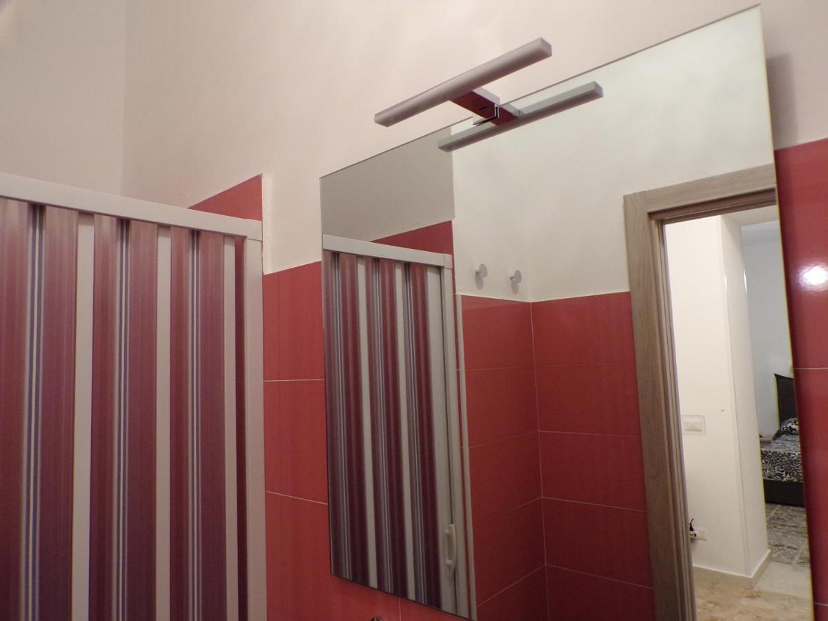 Nuova Aurora Rent Rooms 洛卡卢美拉 外观 照片